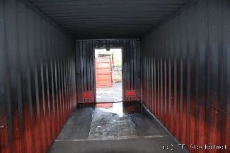 container04